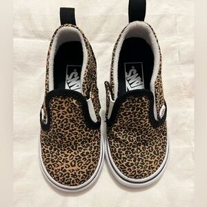 Vans Animal Print Slip-On Sneakers. Toddler Size 7.